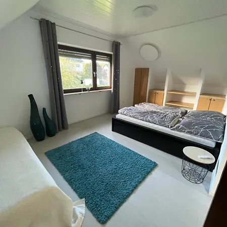 Apartment Grosse Direkt An Den Weinbergen