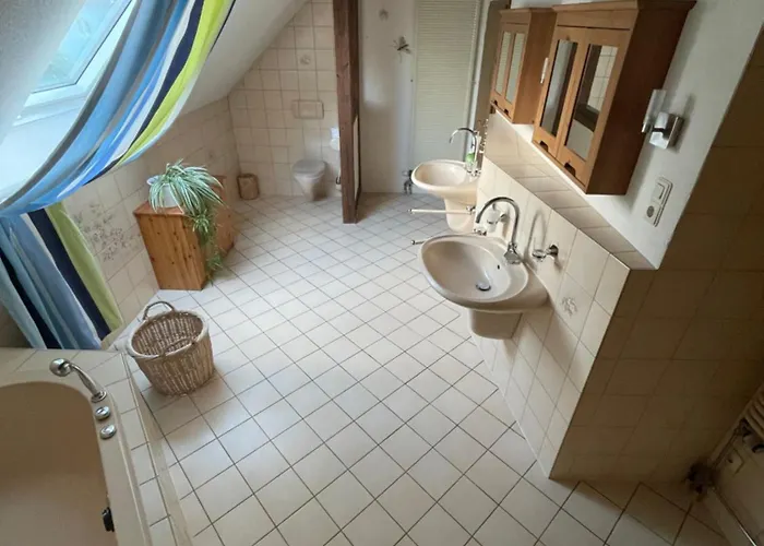 Grosse Direkt An Den Weinbergen Lejlighed