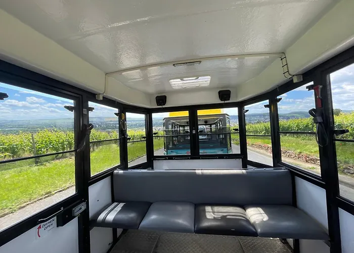 Grosse Direkt An Den Weinbergen Rüdesheim am Rhein